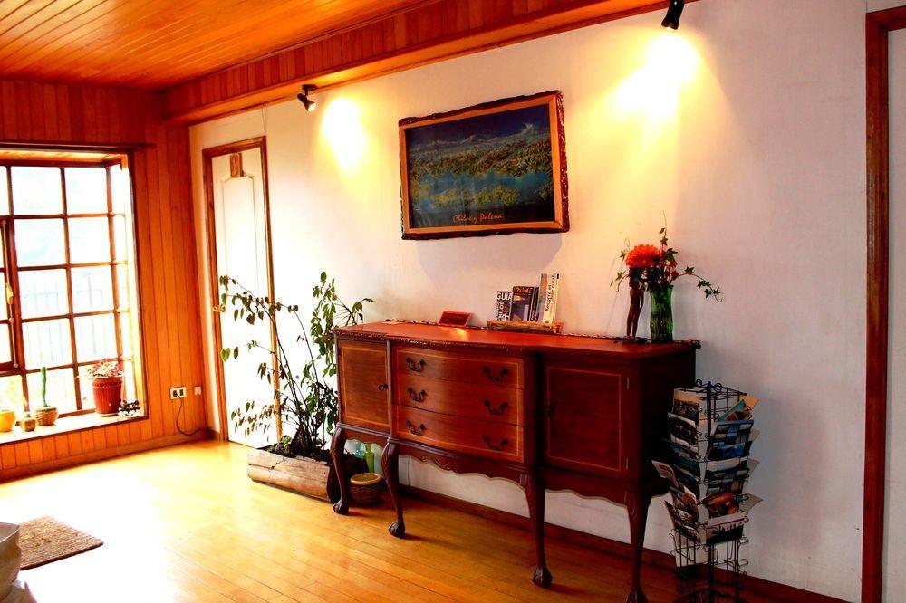 Hostal Torre De Babel กัสโตร ภายนอก รูปภาพ