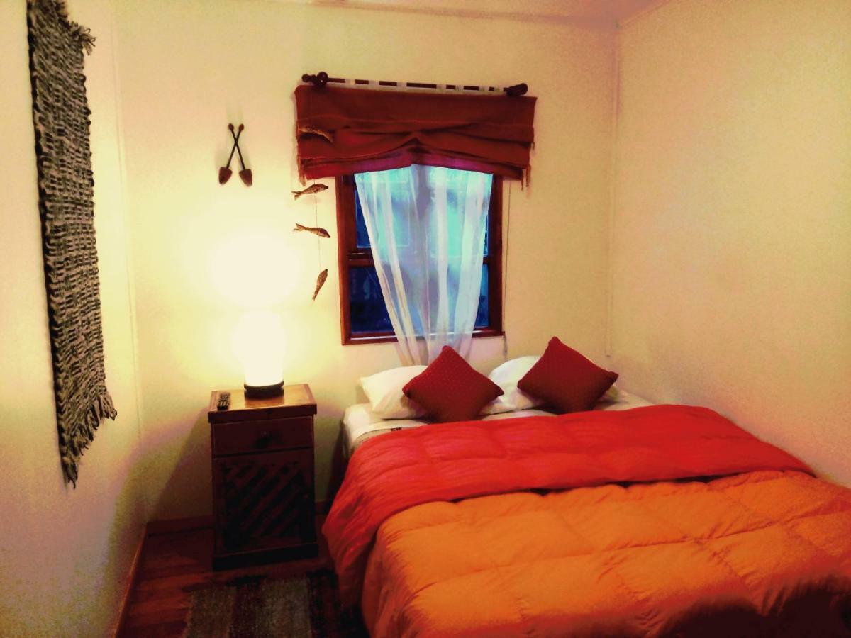 Hostal Torre De Babel กัสโตร ภายนอก รูปภาพ